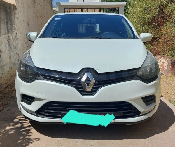 Renault Clio avec Climatisation