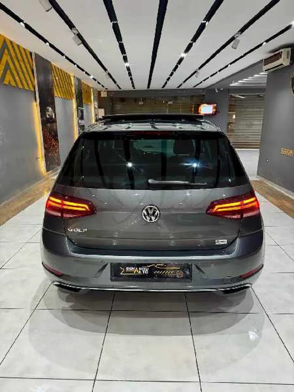 Volkswagen Golf 7 